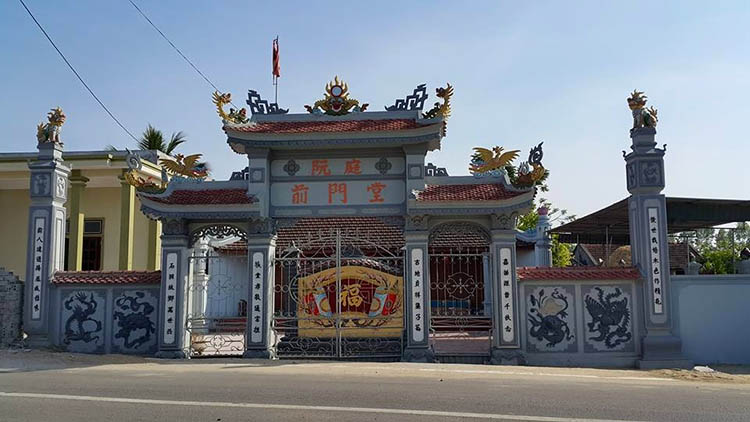 nhà thờ họ Nguyễn Đình
